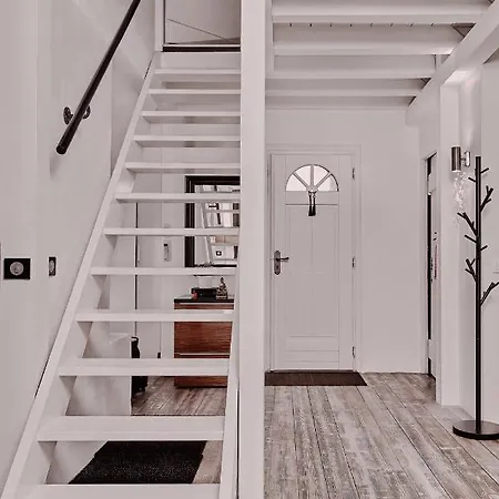 Le 1818 Apartment